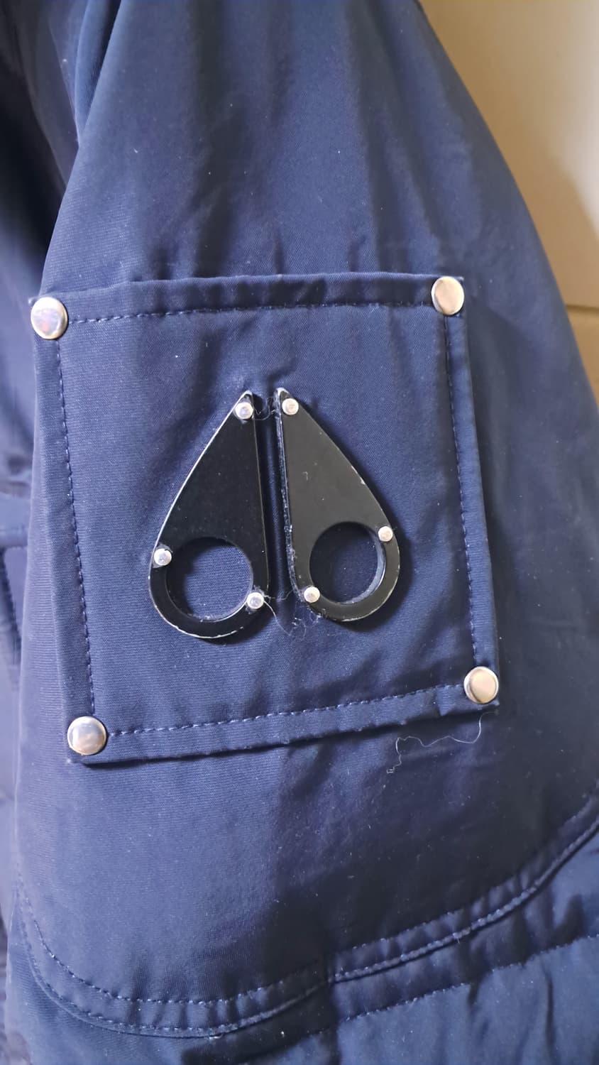 무스너클 네이비 패딩xl 상품이미지2