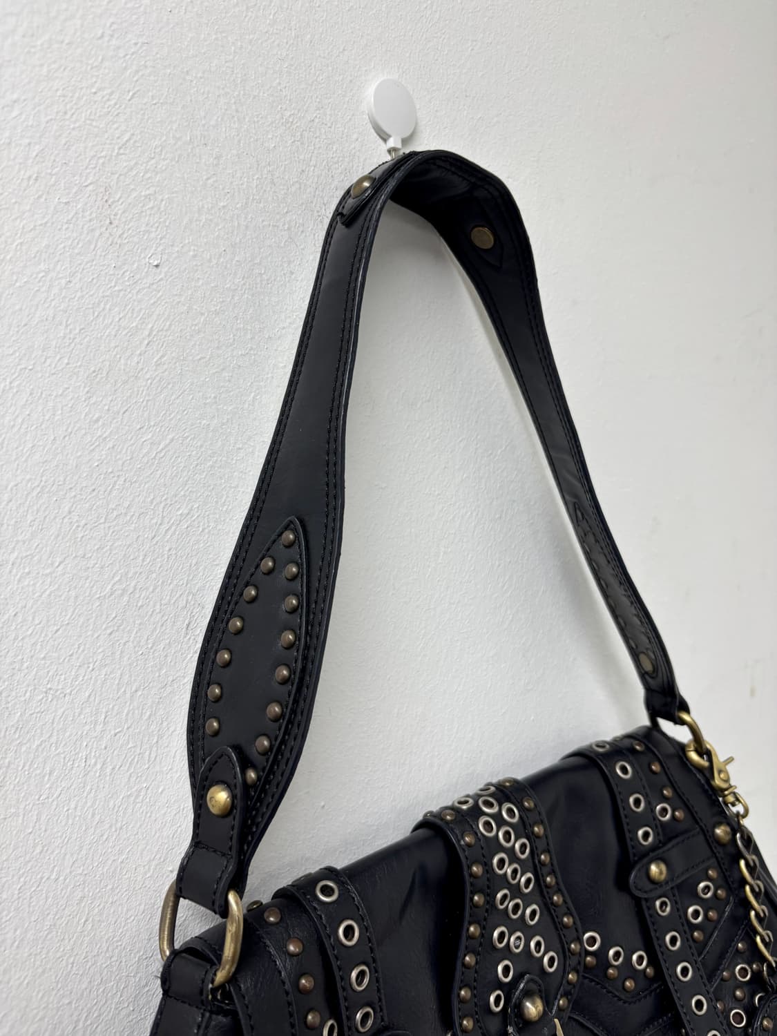 “Guess” 00‘s Rare Pinterest Design Eyele 상품이미지4