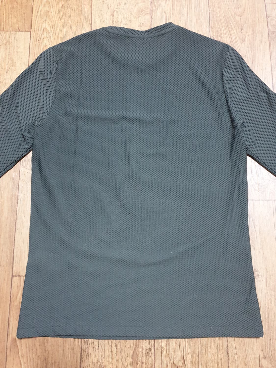 1156 루이까스텔 골프티 100 사이즈입니다 상품이미지5