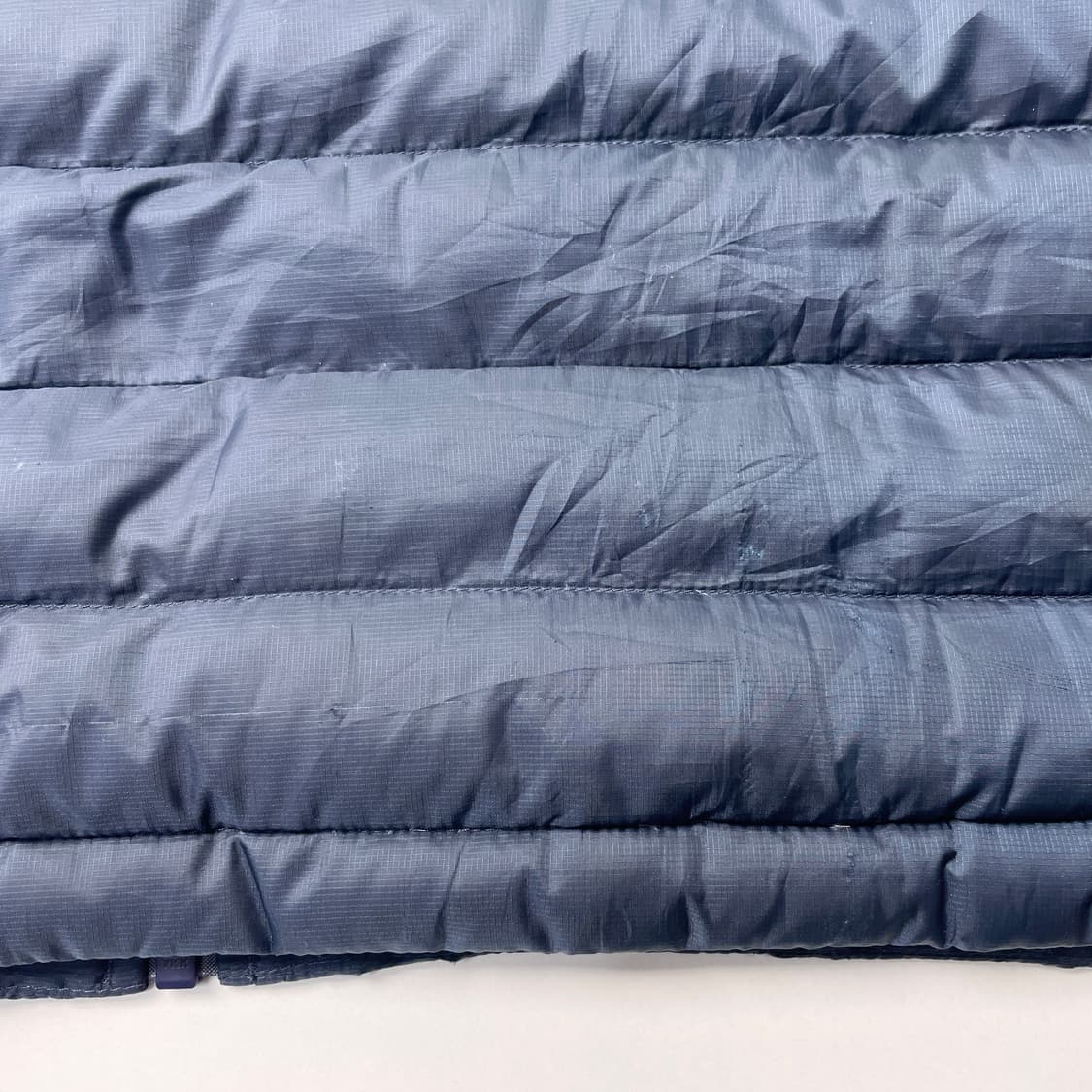 [중고] 파타고니아 스웨터 경량 패딩 자켓 네이비 상품이미지6