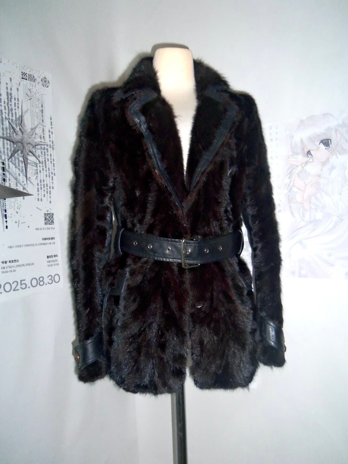 Black Shadow Belted Faux Fur Coat 상품이미지1