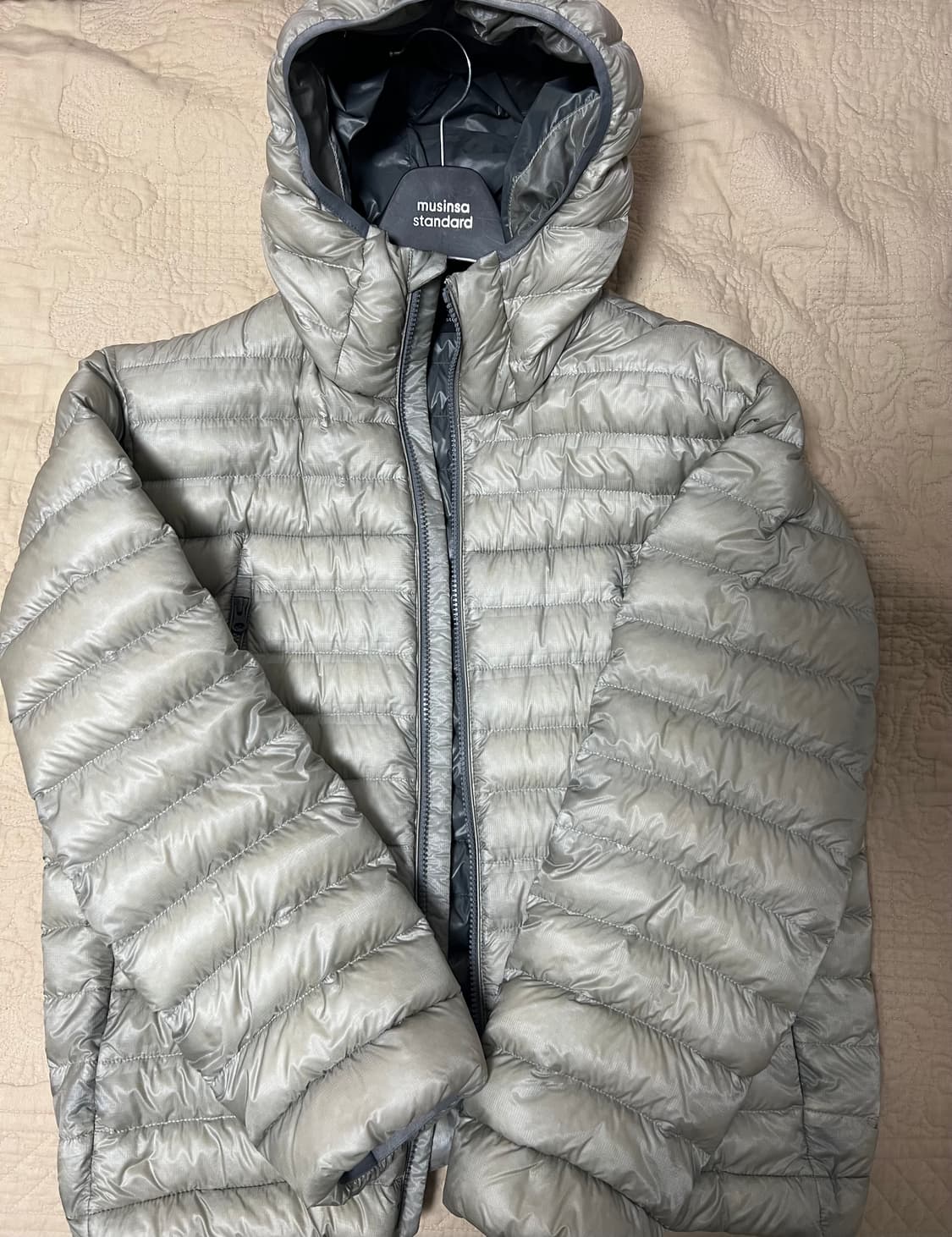 무신사 스탠다드 시티레저 시어 립스탑 경량패딩 L 상품이미지1