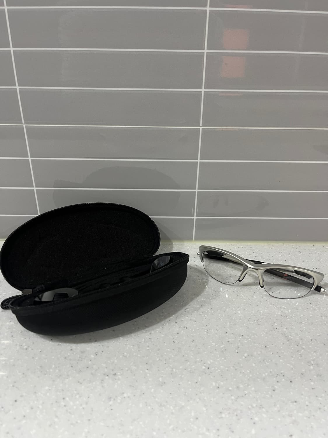 오클리 하프자켓 1.0 (케이스 + 기본 렌즈 + 클리어 렌즈) 상품이미지2