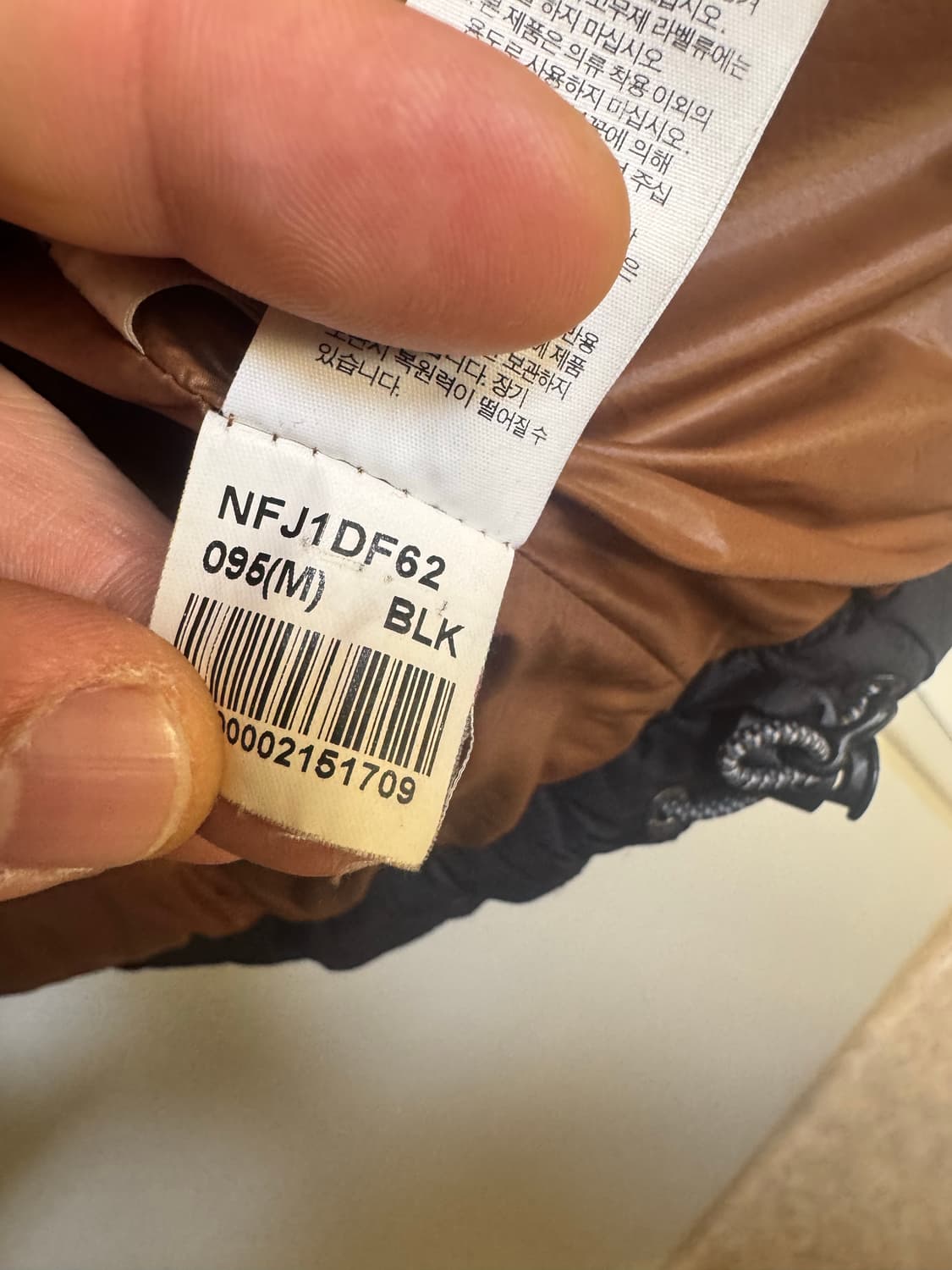 노스페이스 눕시 패딩 블랙 95 상품이미지8