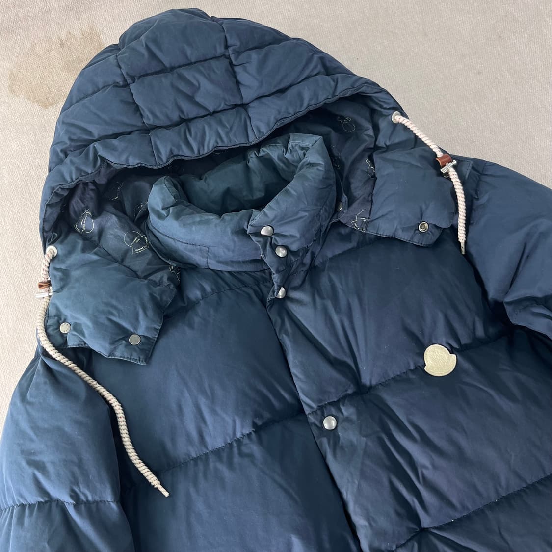 100 비즈빔 X 몽클레어 보로시리 덕다운 패딩 상품이미지2