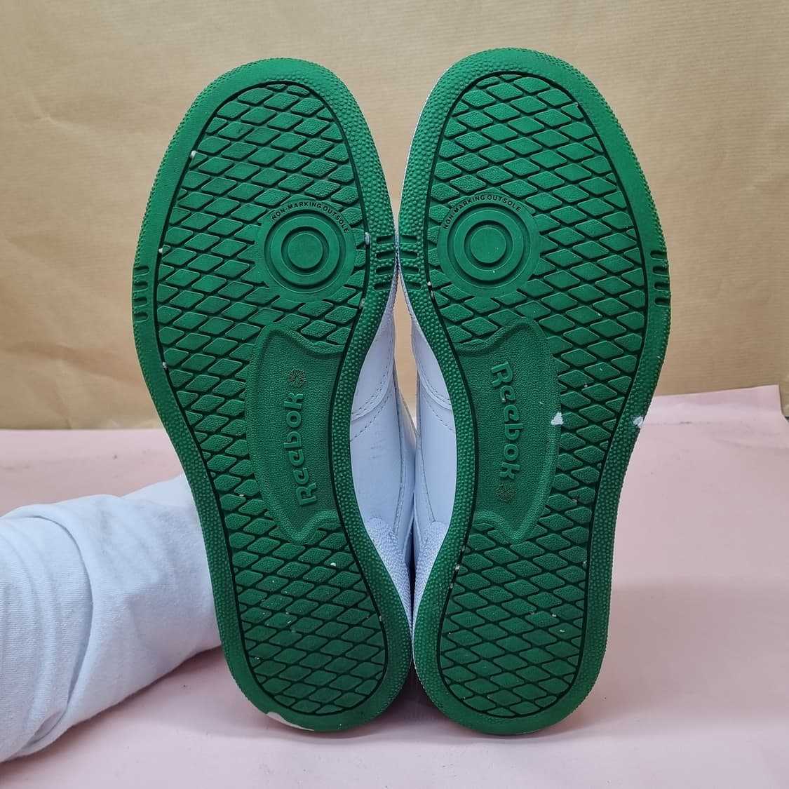 리복 클럽C 스니커즈255 상품이미지3