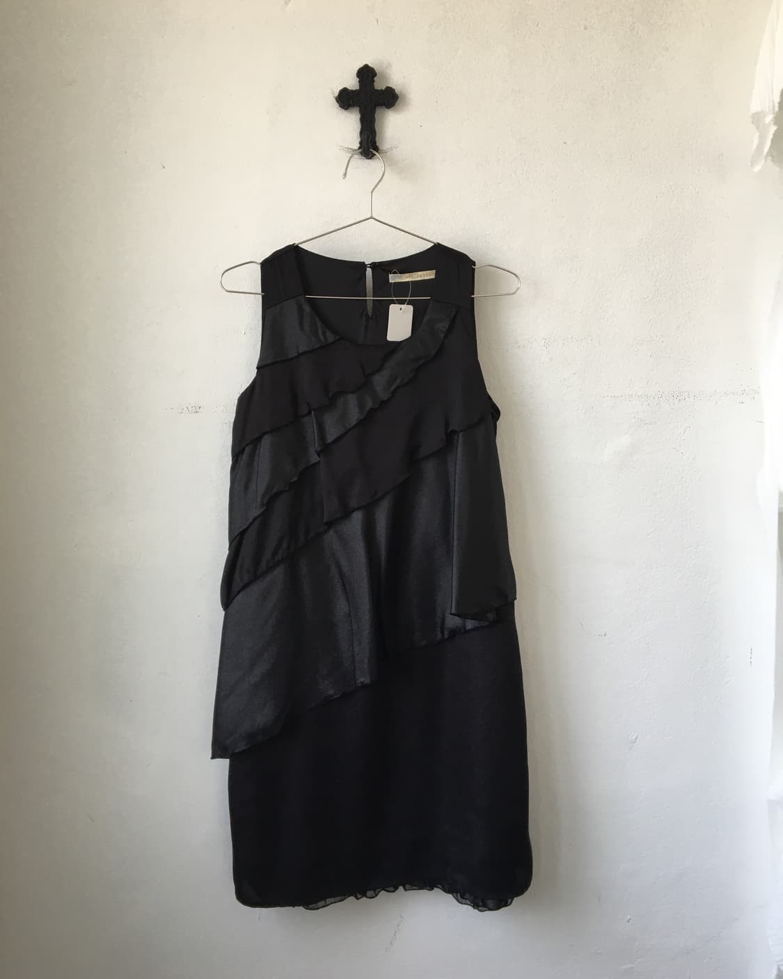 Layer point sleeveless onepiece 상품이미지1
