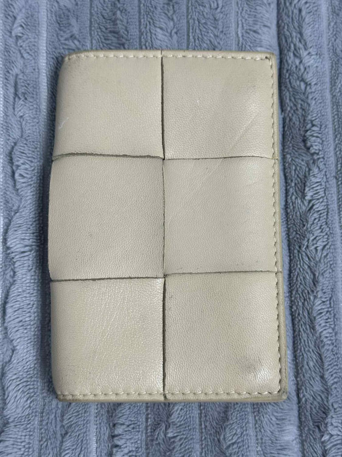 보테가베네타 카세트플랩 카드지갑 상품이미지2