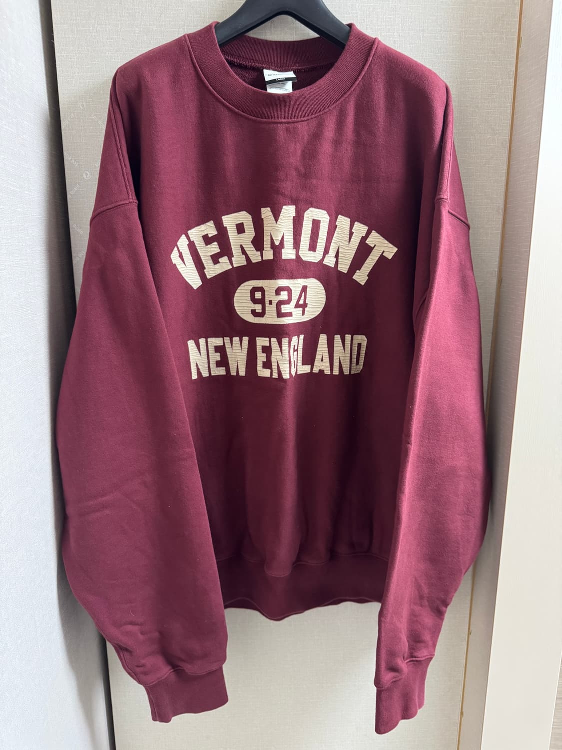 아웃스탠딩 / V.S.C SWEAT(VERMONT)_WINE / L 상품이미지1