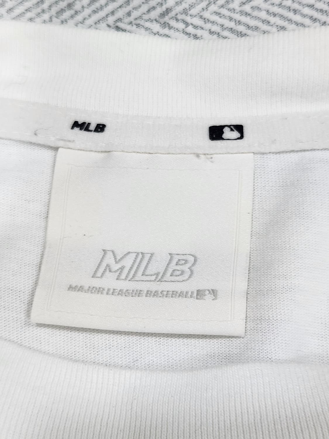 [L] MLB 뉴욕 양키스 흰색 긴팔티 롱슬리브 남성 100 상품이미지4