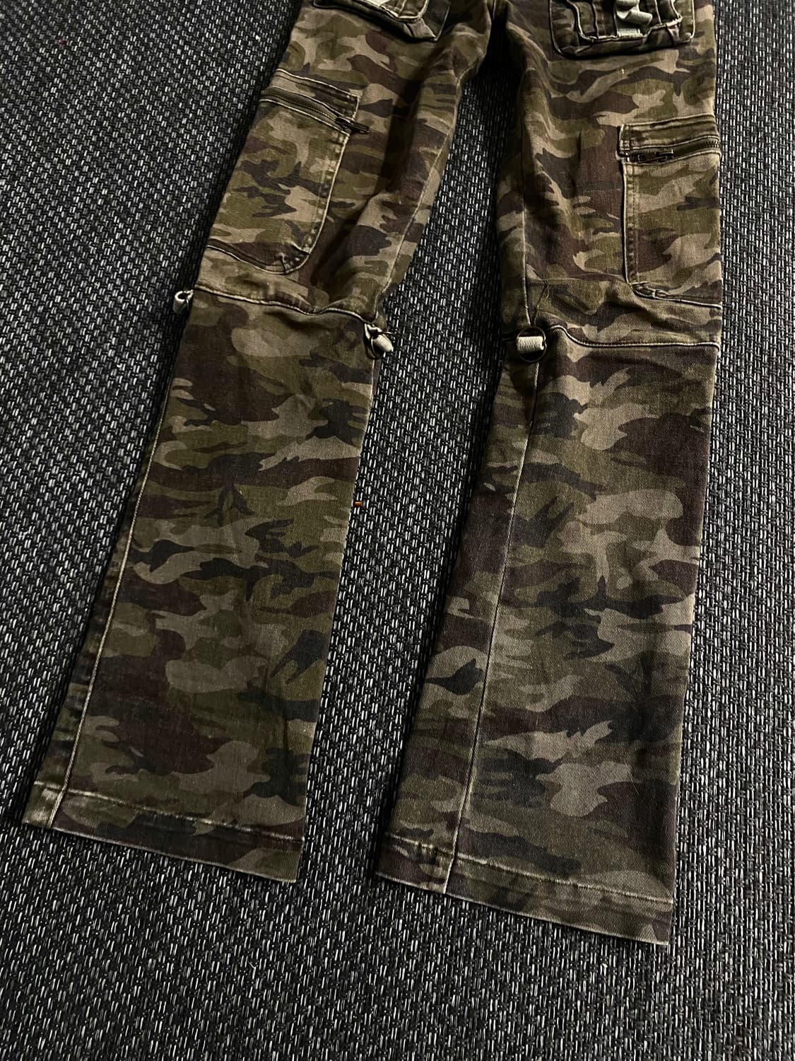 [Heaven and Earth]2000s Mood Camo Cargo  상품이미지2