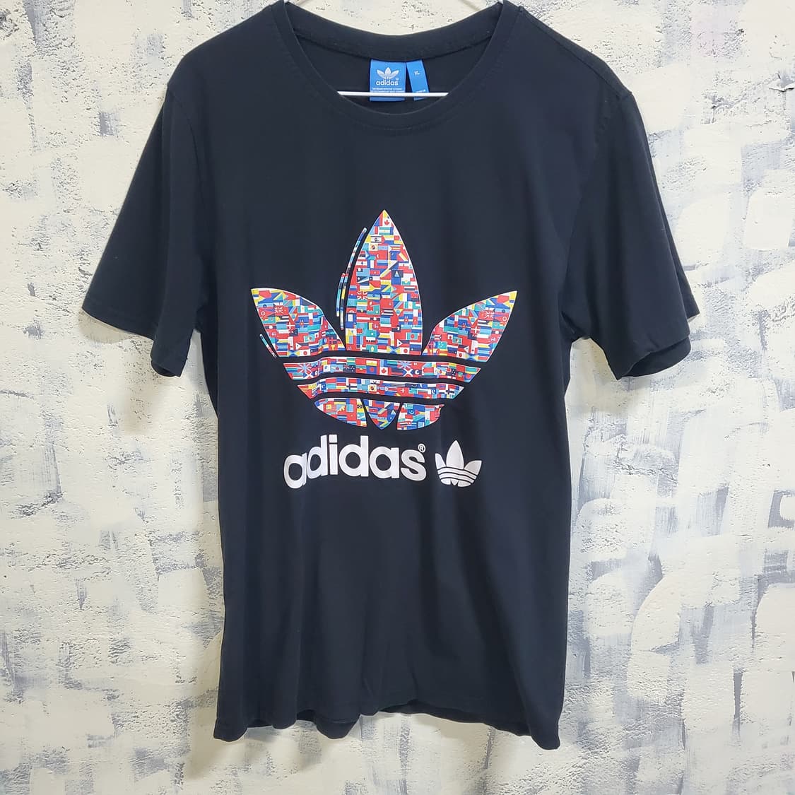 아디다스 국기 트레포일 반팔티 블랙  상품이미지1