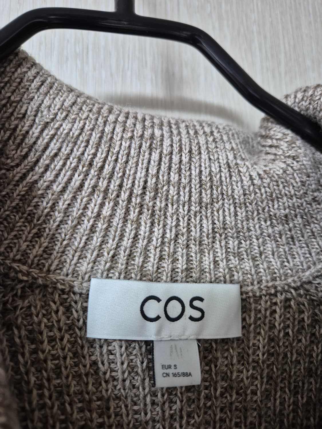 cos 코스 신형 카라 반집업니트 스몰 상품이미지5