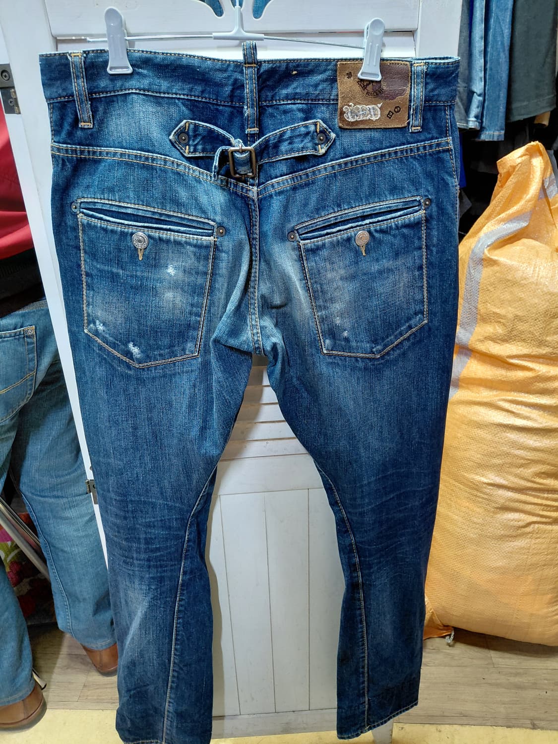 32 디스퀘어드 청바지 상품이미지4