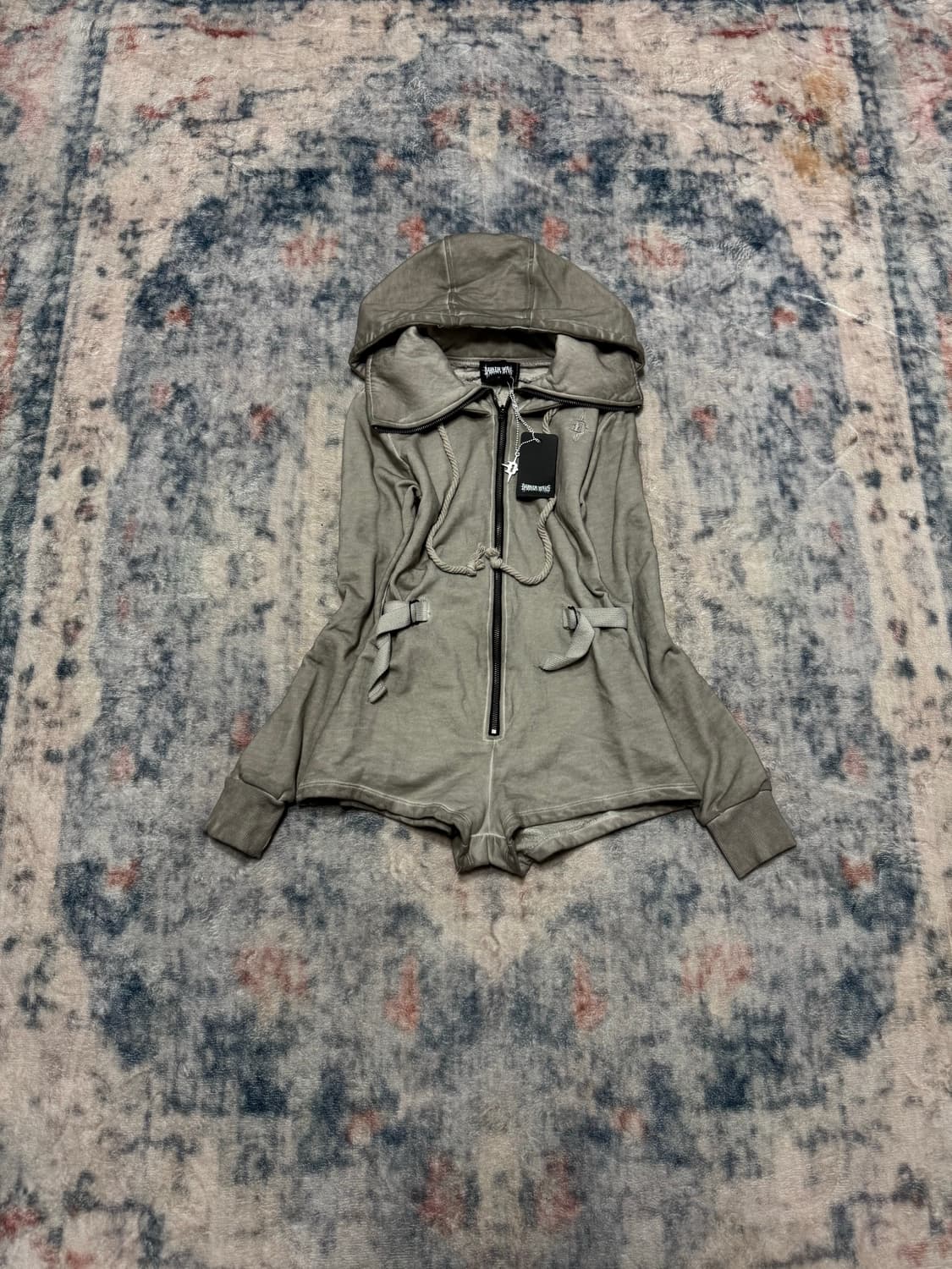 Dolls kill dark wavs hooded romper  상품이미지2