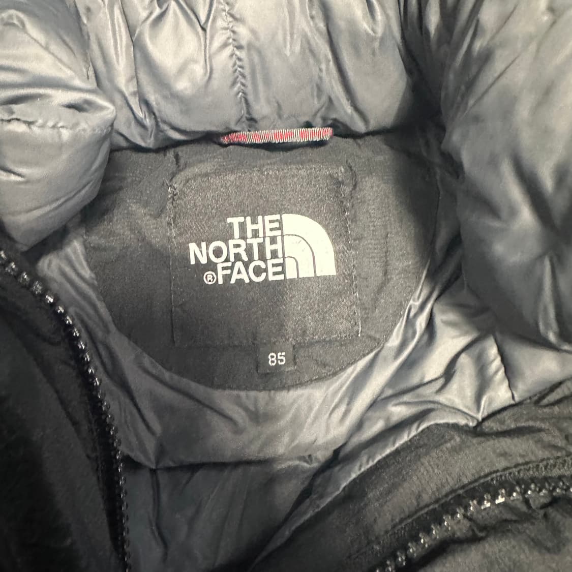 노스페이스 블랙 패딩 상품이미지4