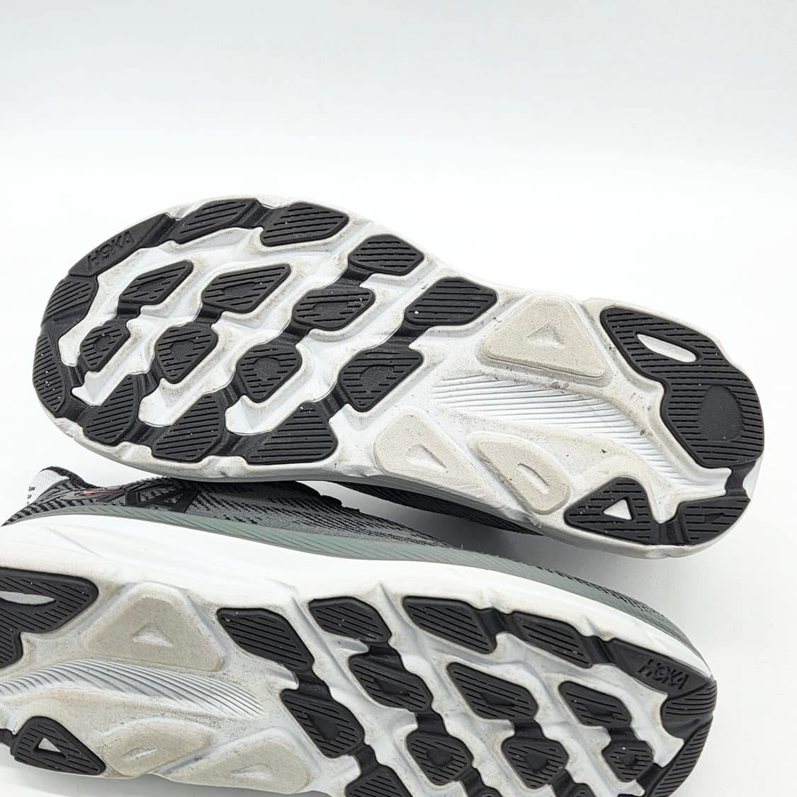  호카 클리프톤 9 블랙 (275 D)  상품이미지3