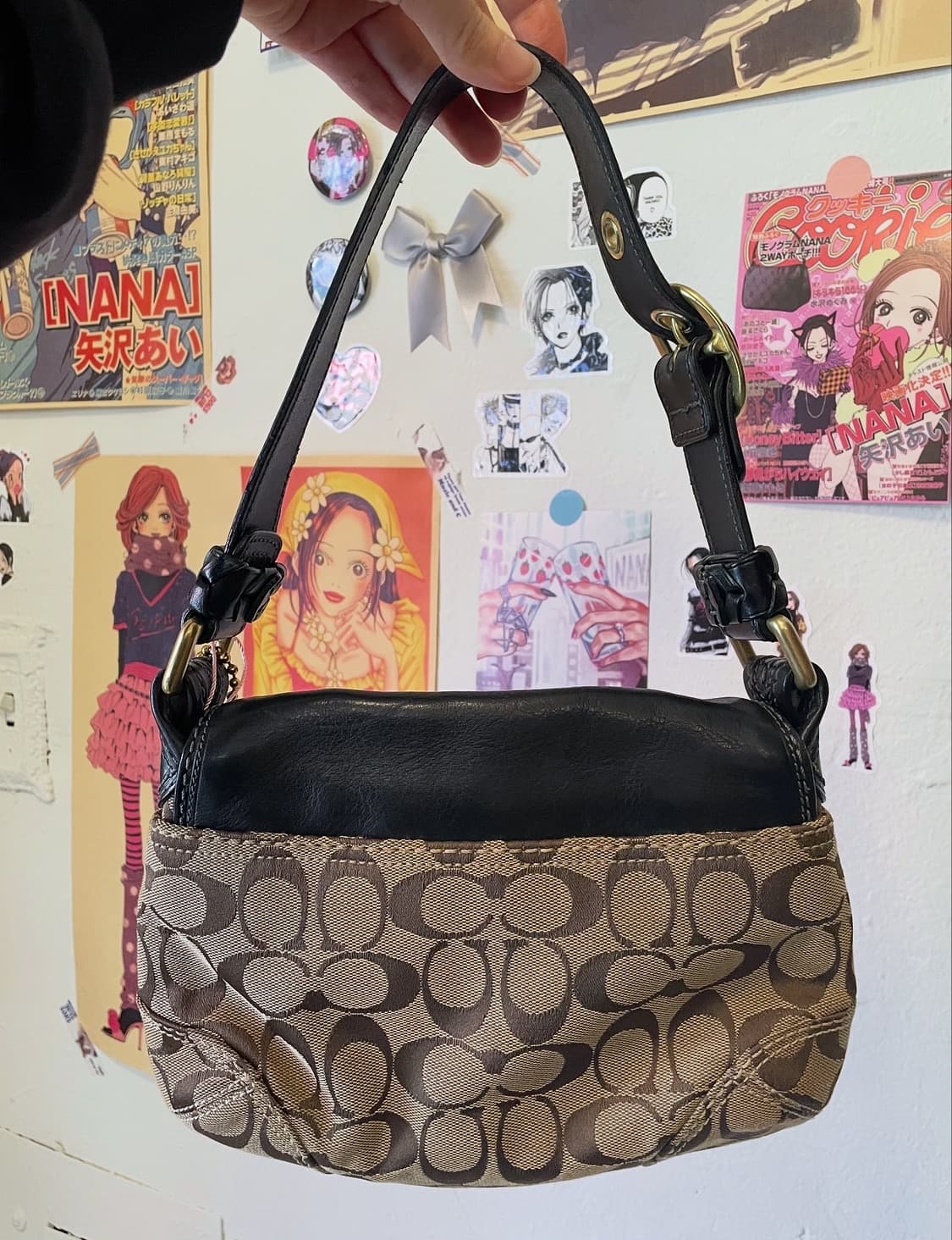 코치 시그니처 버클 숄더백 상품이미지2