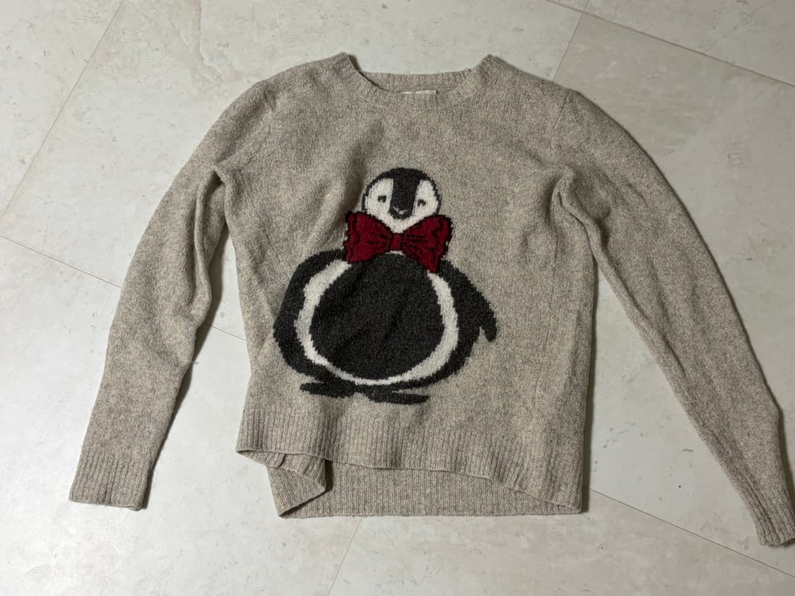 아베크롬비&피치 펭귄 니트 판매합니다 상품이미지1