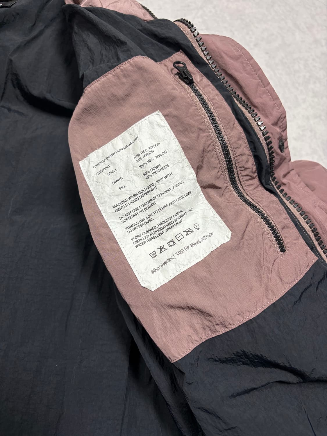 스투시 립스탑 다운 퍼퍼 패딩 자켓 로즈 22FW 상품이미지6