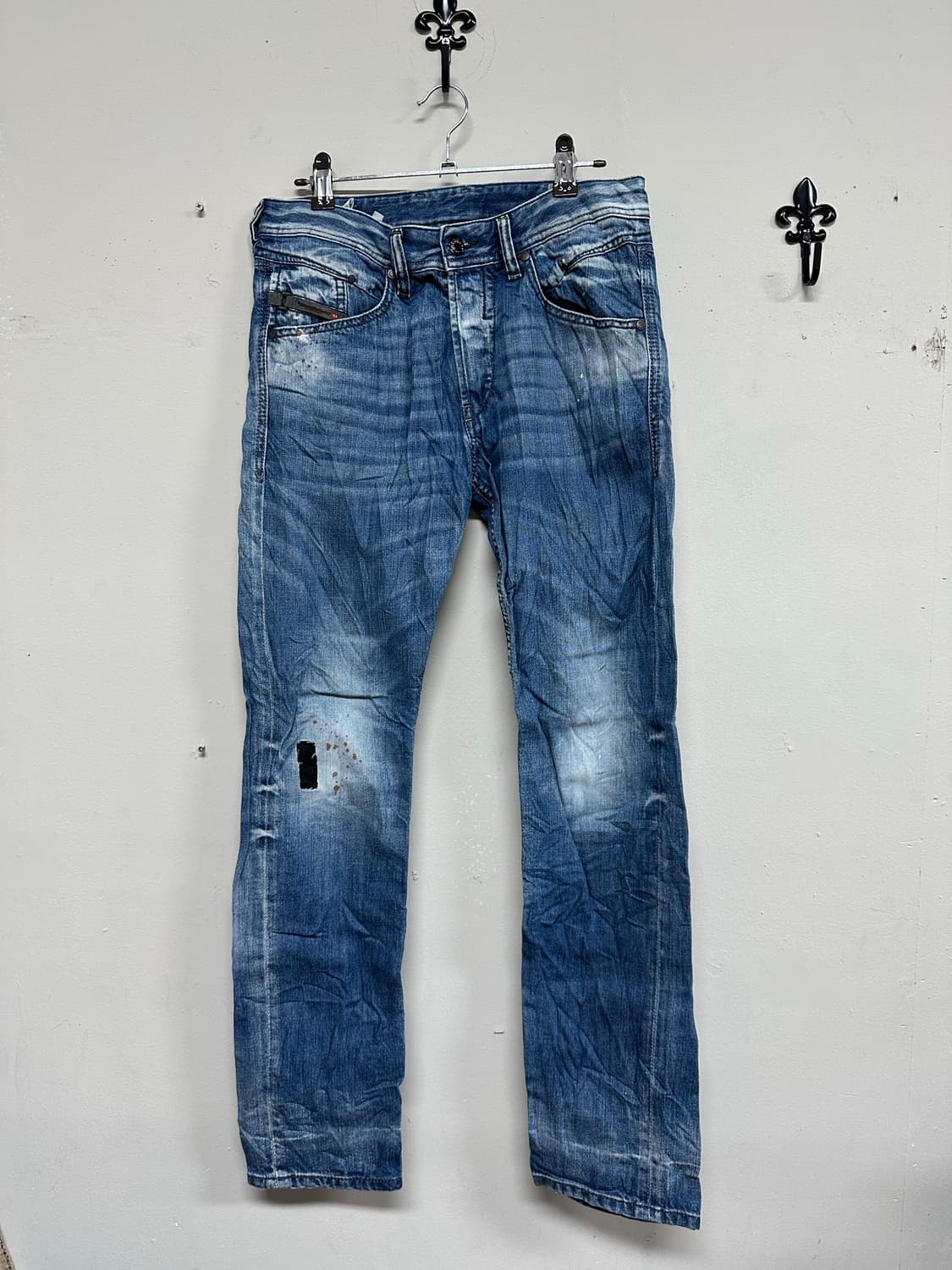 디젤 BELTHER 0838N 데님팬츠 상품이미지1