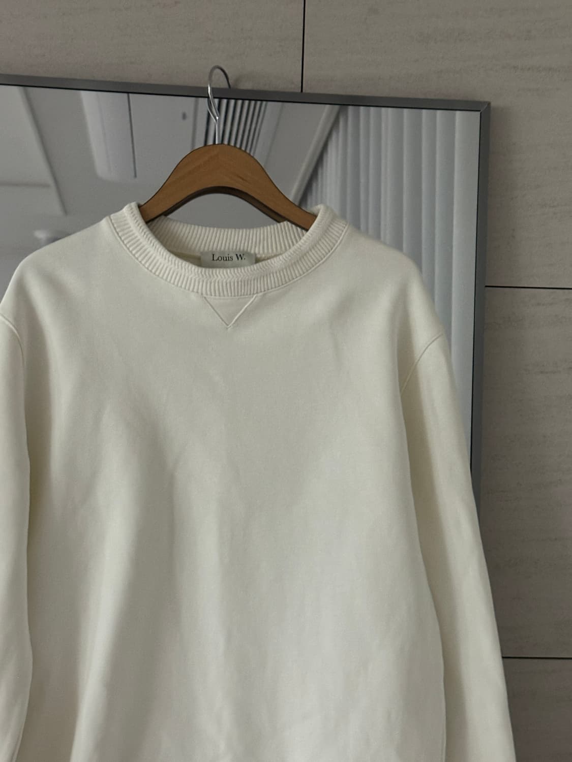 🖤 아페쎄 맨투맨 / A.P.C. x Louis W. 콜라보 스웻셔츠 상품이미지2