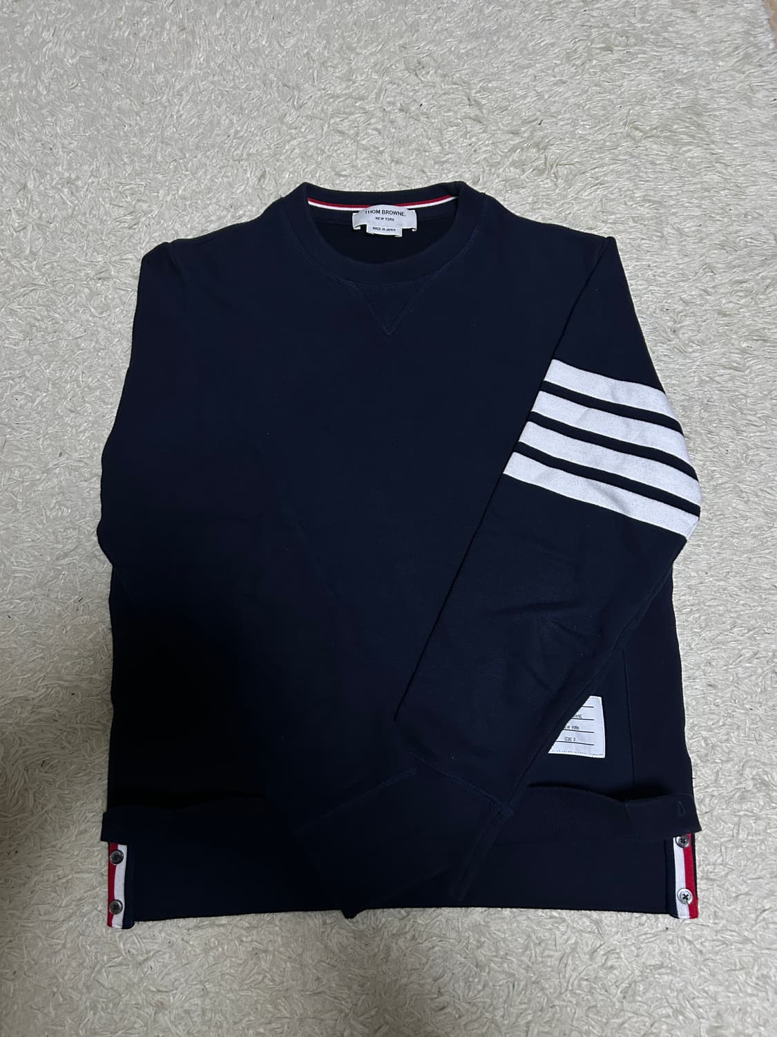 [3, 새상품급] 톰브라운 사선완장 맨투맨 네이비 상품이미지1