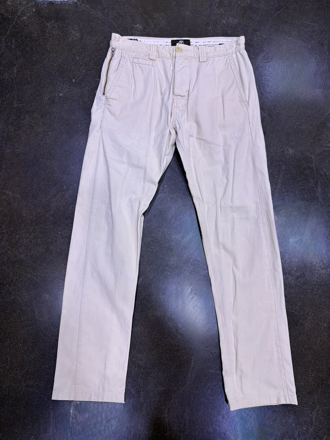 팀버랜드 어스키퍼스 Tilt 지퍼 디테일 코튼팬츠 베이지 30 상품이미지1