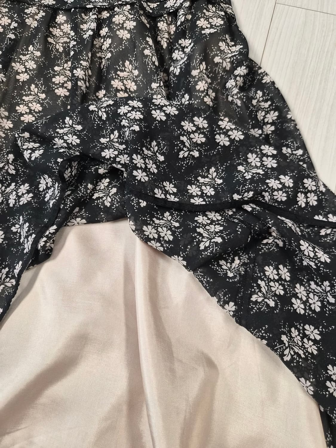 시슬리(SISLEY) 정품 - 플라워 패턴 쉬폰 원피스 (상태 최상) 상품이미지6