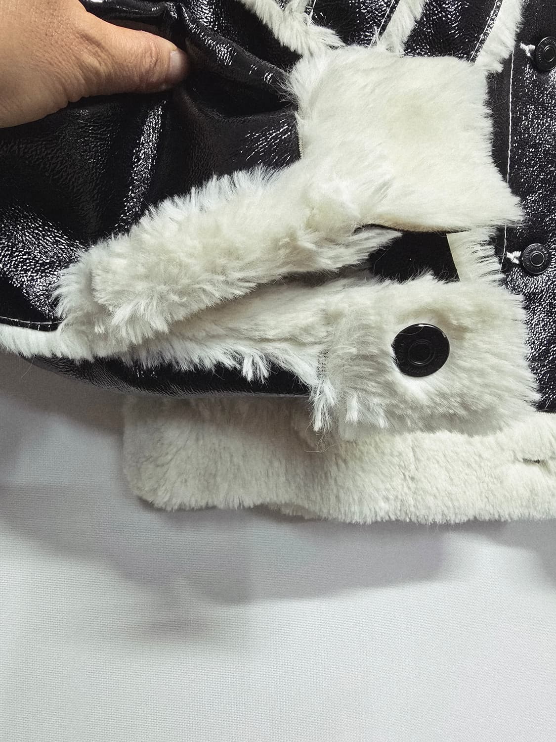 블랙 양모퍼 트리밍 크롭 자켓 상품이미지3