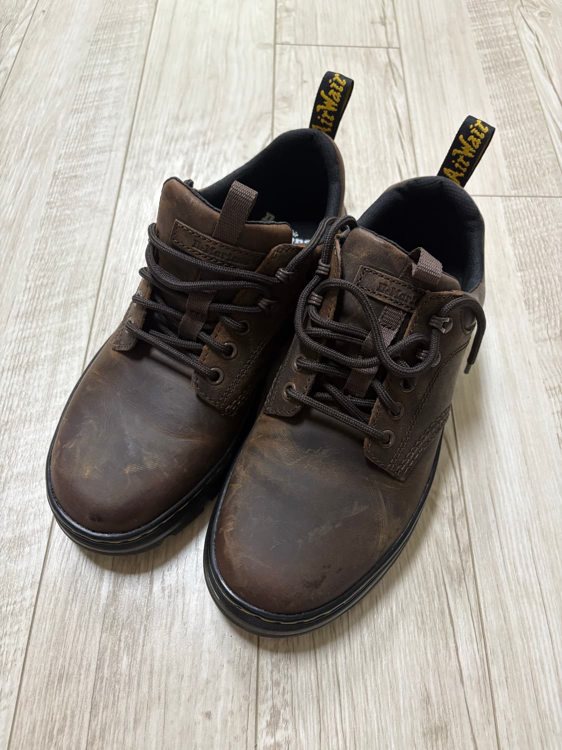 닥터마틴 리더 크레이지홀스 270 상품이미지1