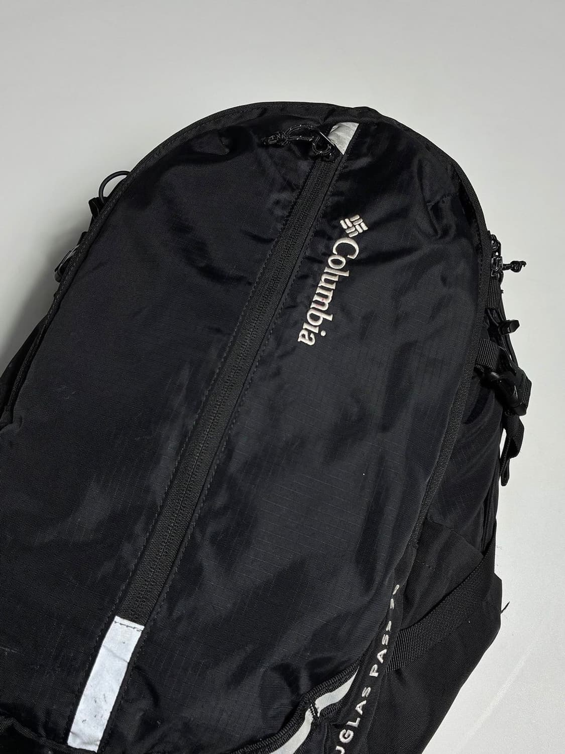 컬럼비아 23FW 더글라스 패스 30L 백팩 PR2339 상품이미지2