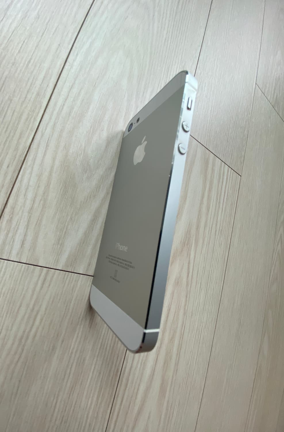 아이폰 희귀 아이템 iPhone 5 A1429 16GB 화이트 상품이미지3