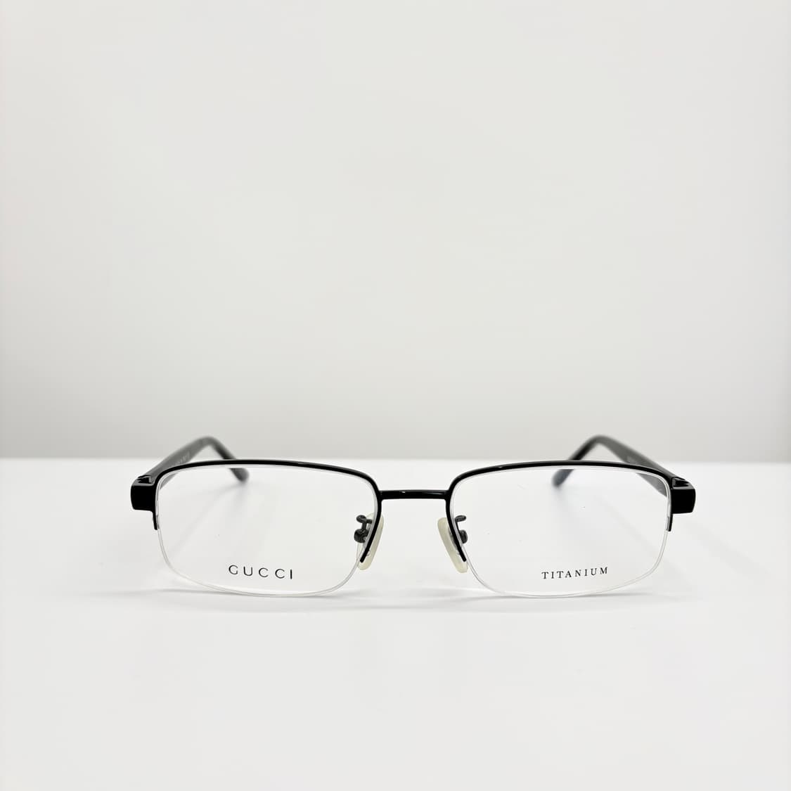 GUCCI 구찌 사각 블랙 반무테 상품이미지3