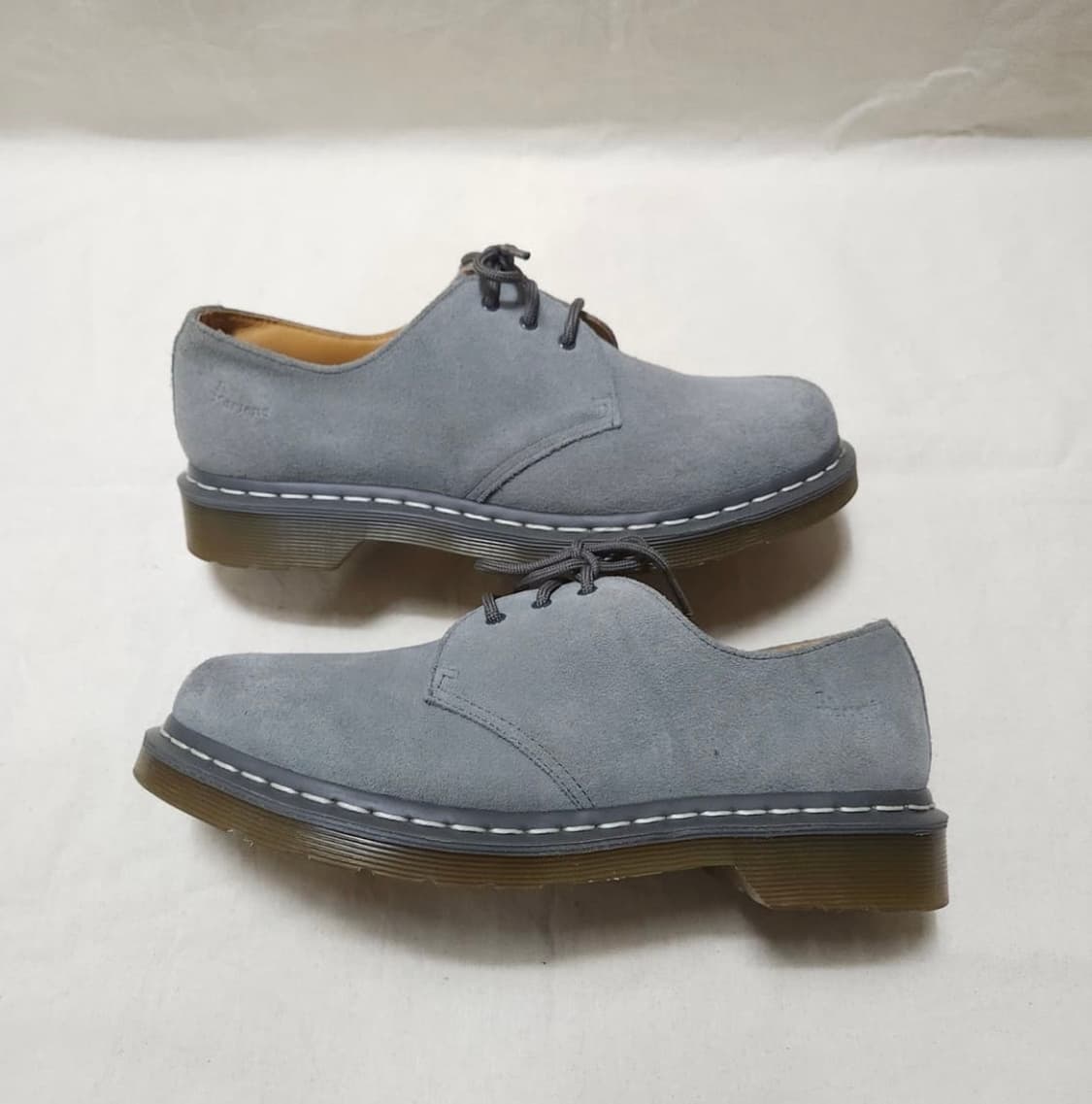 닥터마틴 1461 그레이 스웨이드 3홀 상품이미지3