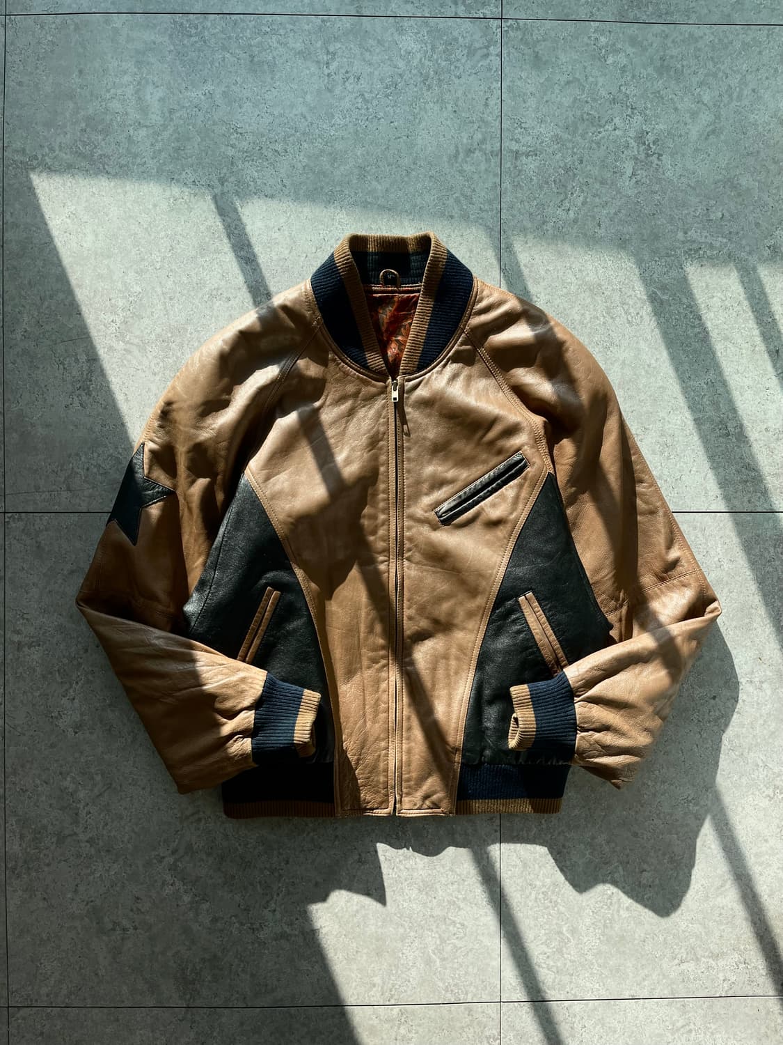 카우보이 레더 바시티자켓 상품이미지1