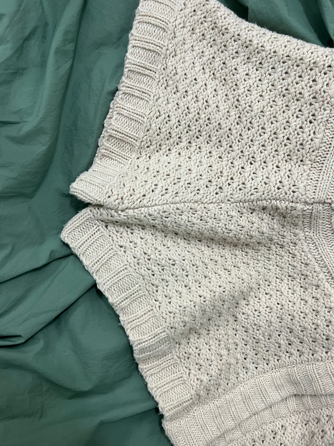 꽈배기 니트 후드 케이프 모리걸 상품이미지5