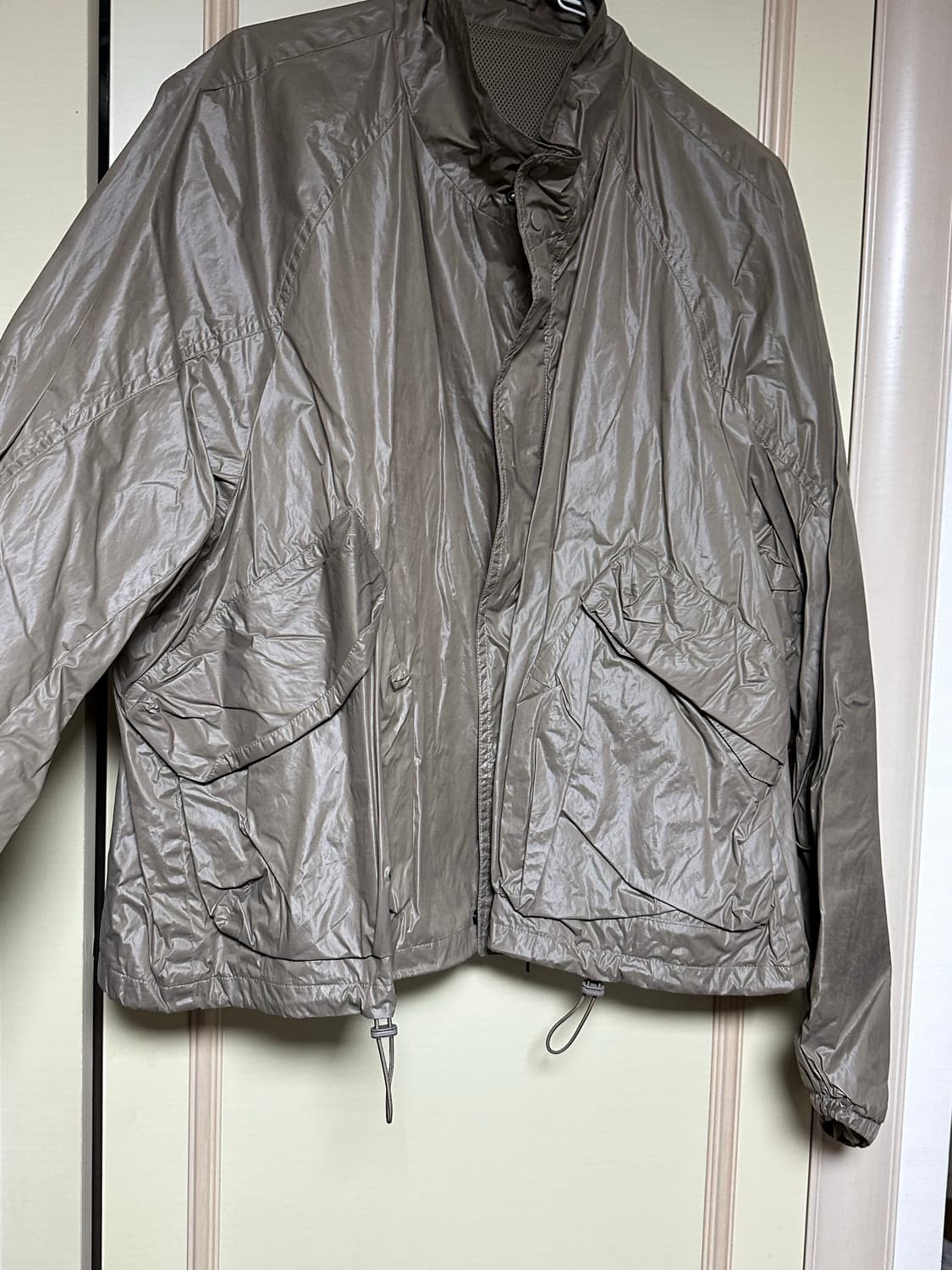 쿠어(coor) 드로스트링 러스터 윈드브레이커 L 상품이미지3