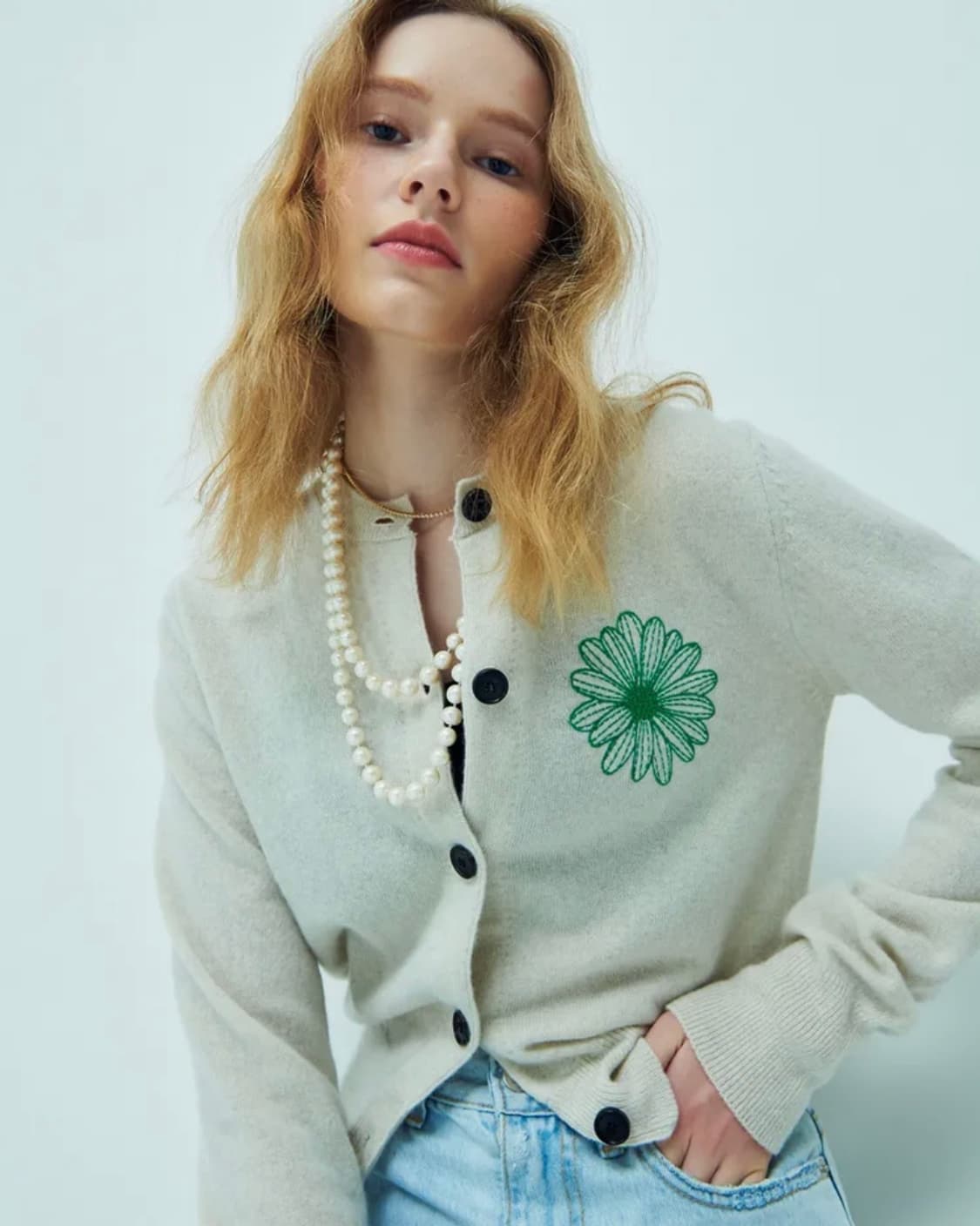 마르디 메크르디 캐시미어 가디건 라운드넥 아이보리 그린 상품이미지1