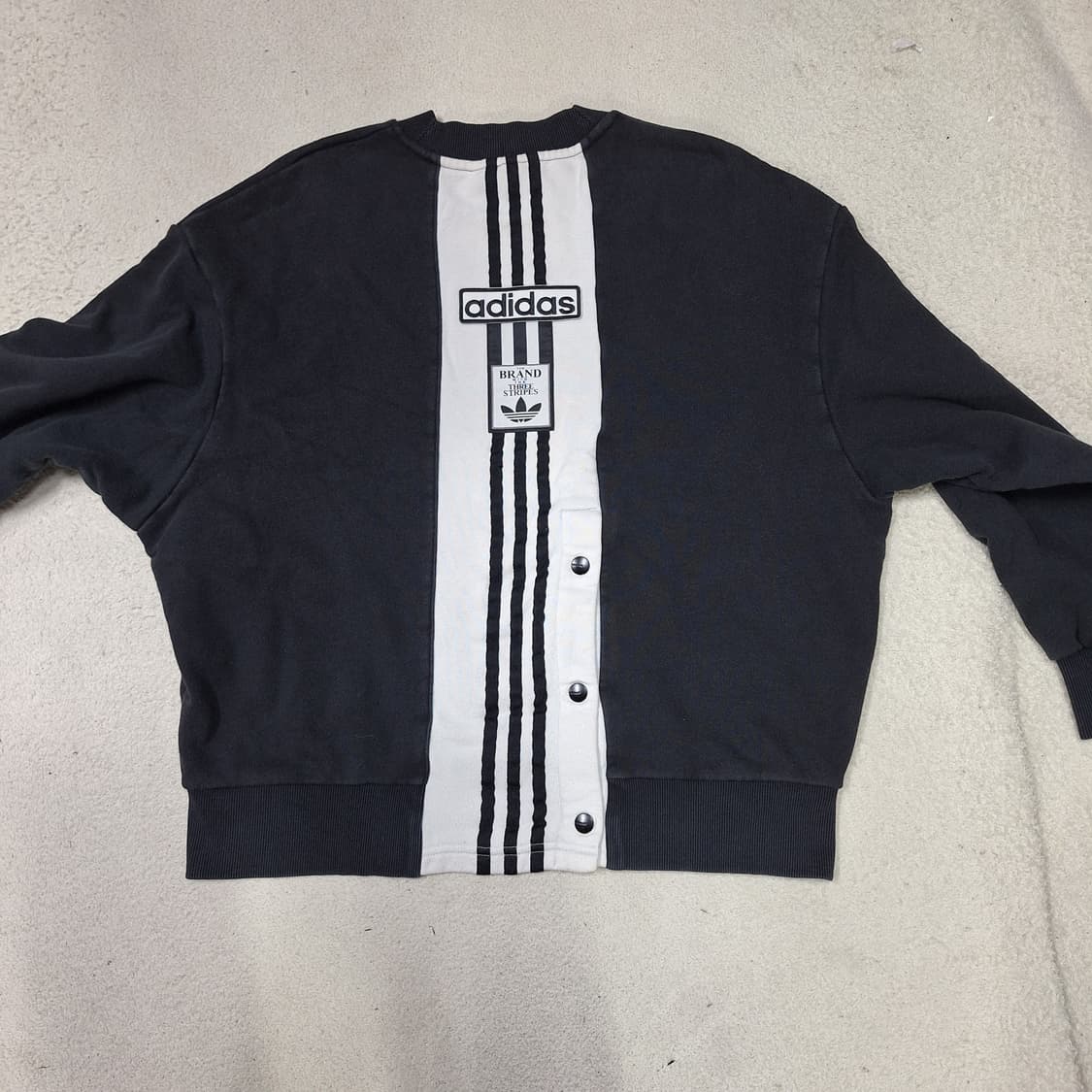 아디다스  오버핏맨투맨M 상품이미지4