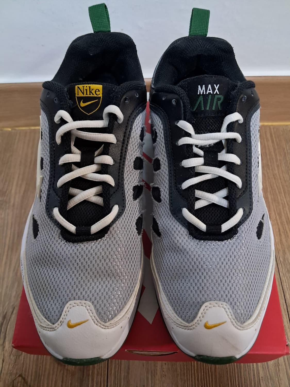 나이키 스니커즈 250 상품이미지2