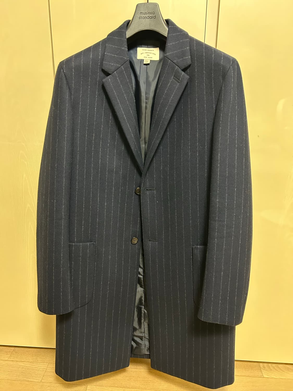 클럽모나코 스트라이프 코트 상품이미지1