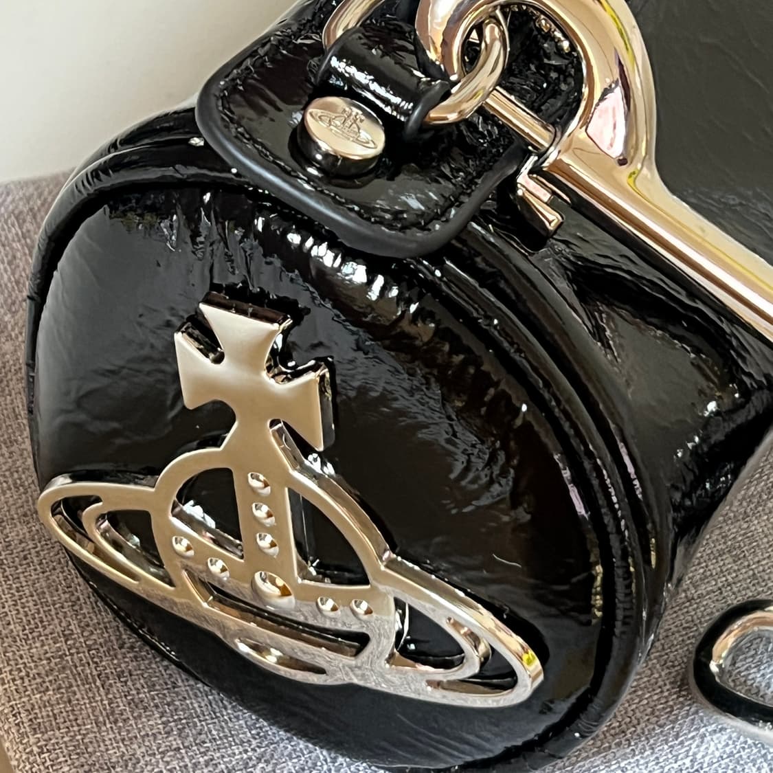 비비안웨스트우드 신디 실린더 백 상품이미지3