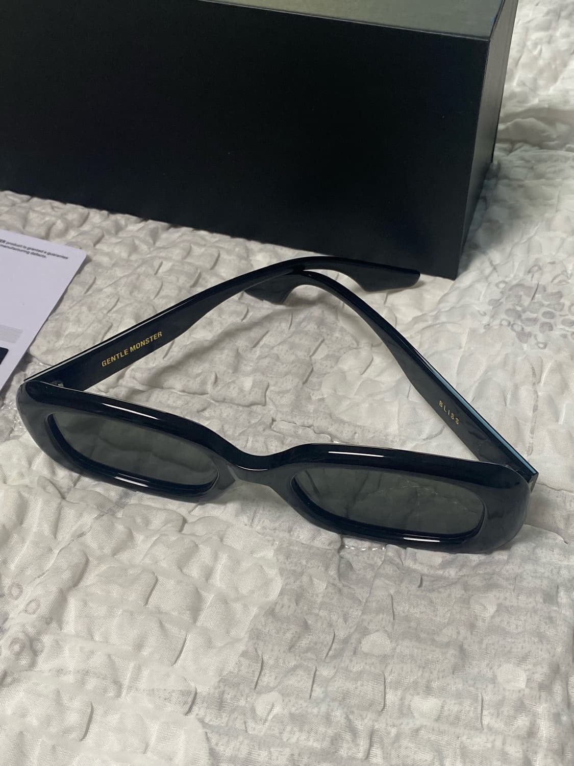 젠틀몬스터 블리스 01 블랙 상품이미지2