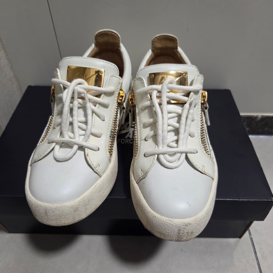 쥬세페 자노티 메이런던 여성 스니커즈 225 상품이미지2