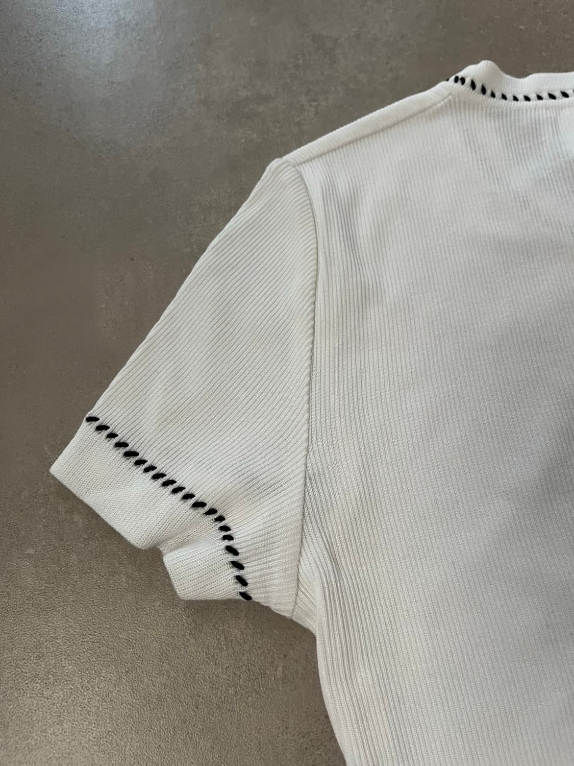 샤넬 정품 반팔티 상품이미지4