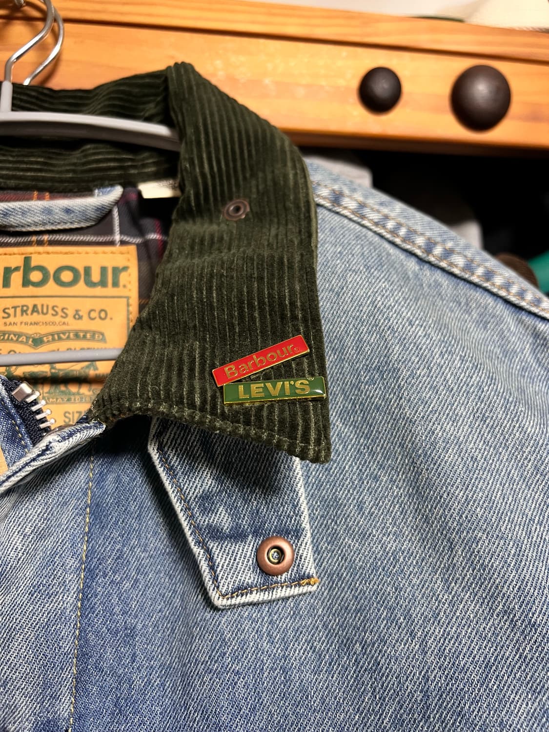 바버 X 리바이스 타입2 데님 트러커 자켓 상품이미지7