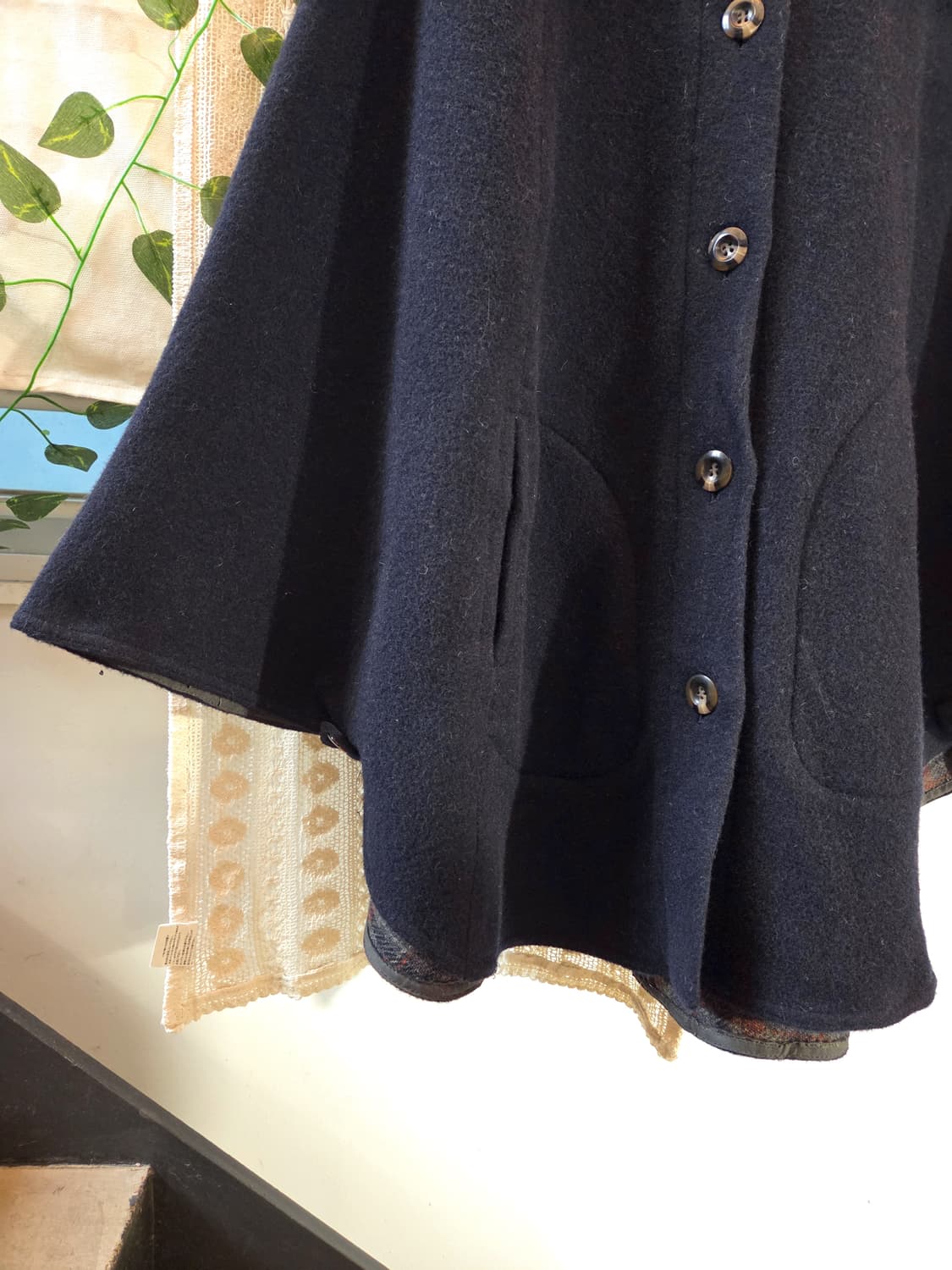 네이비 후드 케이프 코트 상품이미지3