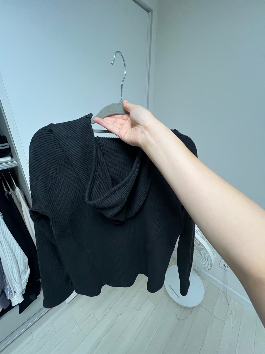 HALOMINIUM SLIM WAFFLE HOODIE_BLACK 상품이미지9