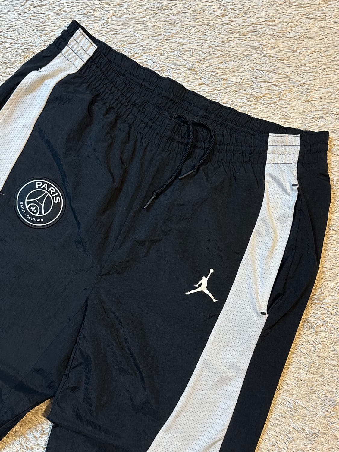 희귀) 조던 X 파리생제르망 PSG 나일론 배색 트랙팬츠 오레오 상품이미지1